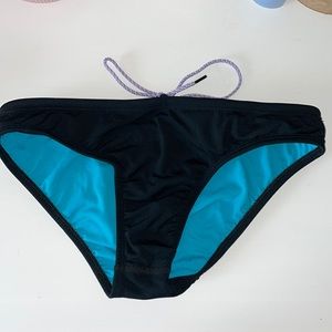 Black Andy Jolyn Bottoms size M